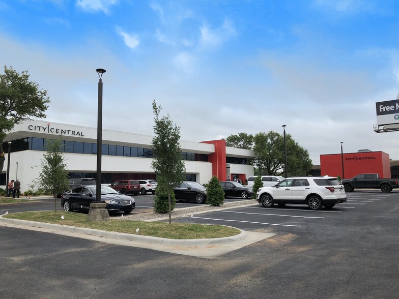 More Photos Of 17250 Dallas Pky, Addison Coworking Space