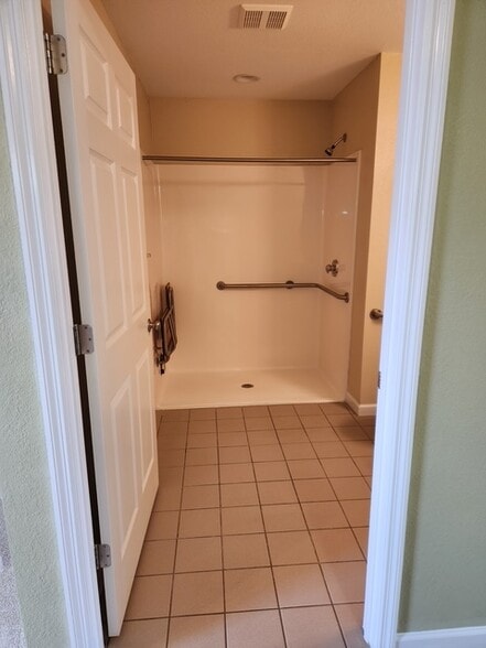 More Photos Of 18 Blossom Ln, Rossville Apartments For Sale