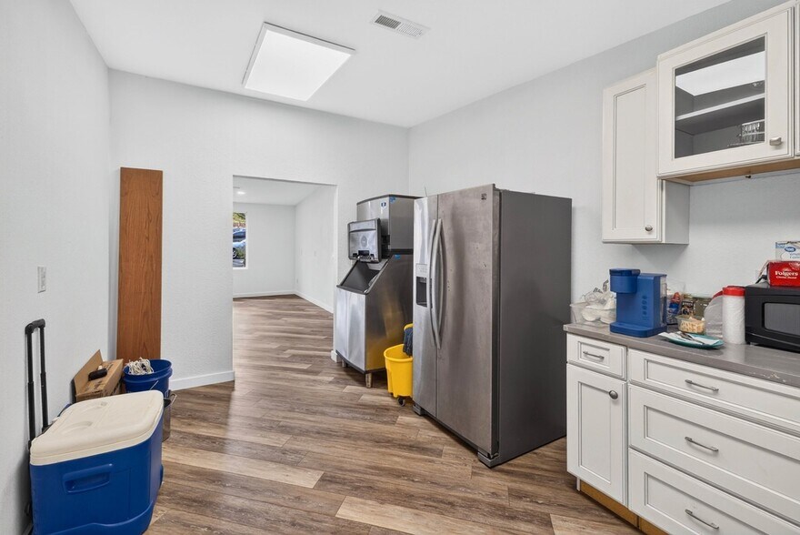 More Photos Of 4925 Hooper Hwy, Cosby Flex For Sale