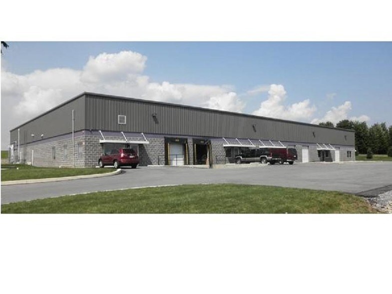 More Photos Of 100-104 Tomahawk Dr, Kutztown Medical For Lease