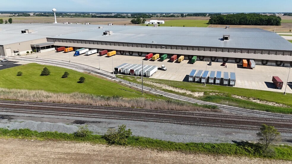 More Photos Of 1001 E Lutz Rd, Archbold Distribution For Lease