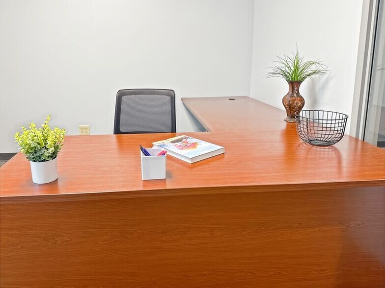 More Photos Of 855 Community Dr, Sauk City Coworking Space