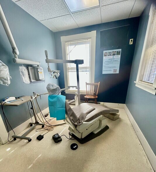 More Photos Of 27 Village St, Concord Medical For Sale