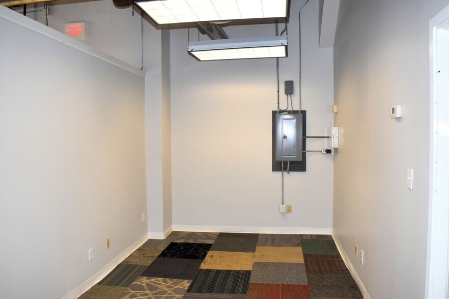 More Photos Of 74 Carroll St, Binghamton Apartments For Sale