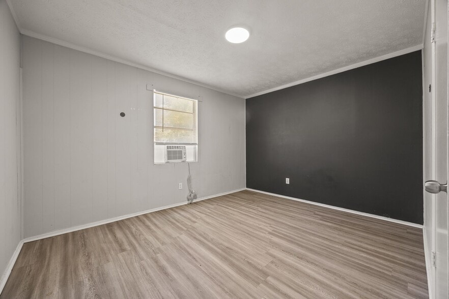 More Photos Of , Griffin Multifamily For Sale