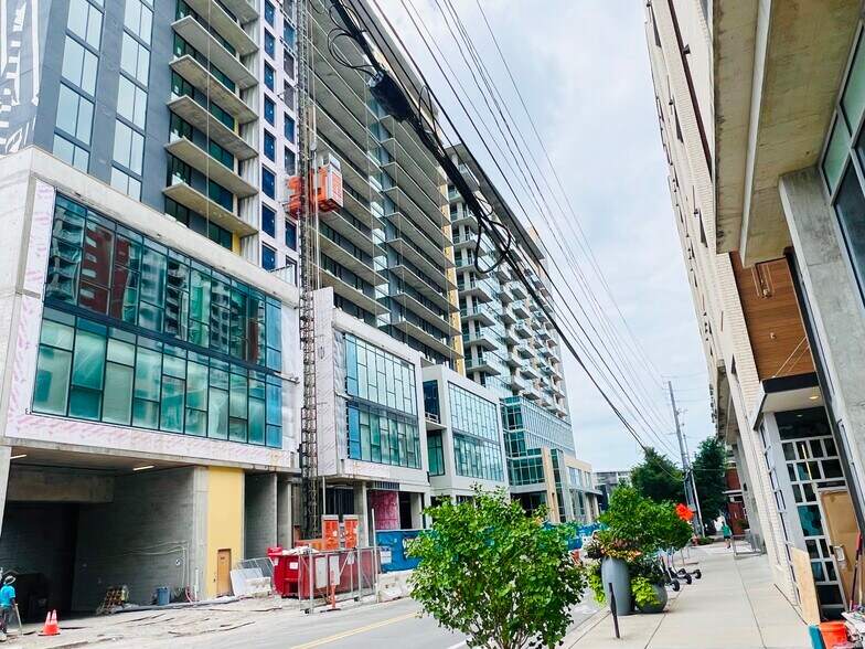 More Photos Of 1000 Division St, Nashville Apartments For Lease