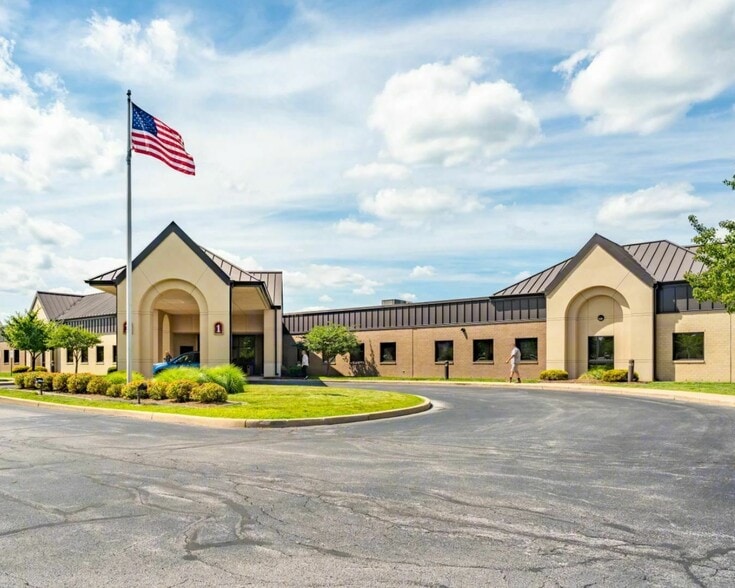 Primary Photo Of 7640 Sylvania Ave, Sylvania Medical For Lease