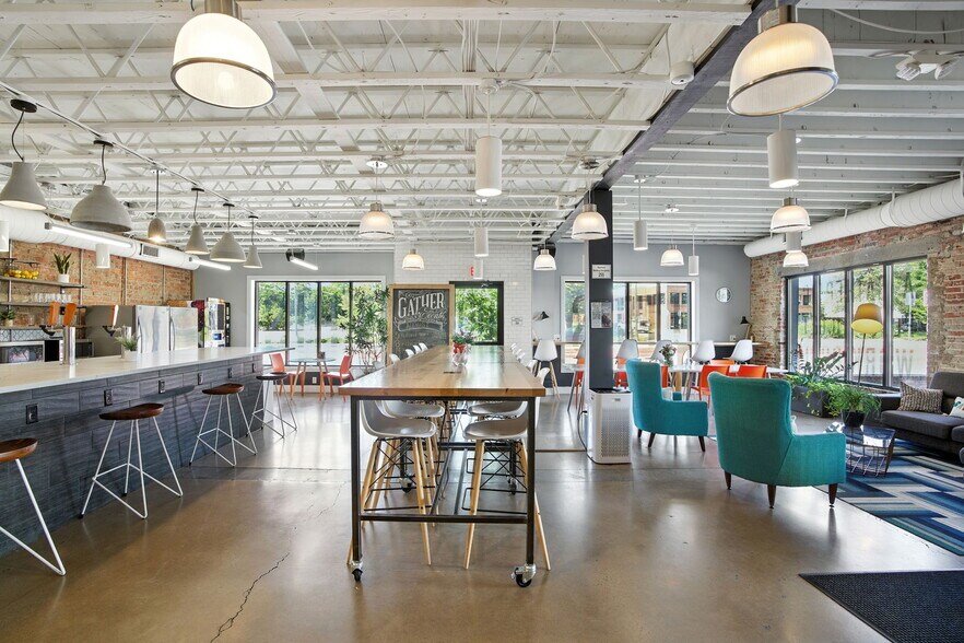 More Photos Of 2920 W Broad St, Richmond Coworking Space