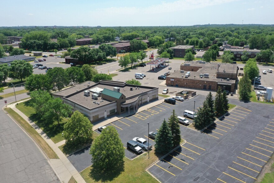 More Photos Of 1511 Northway Dr, Saint Cloud Medical For Sale