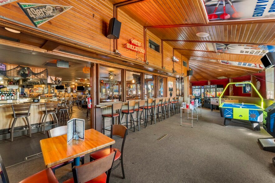 More Photos Of 1850 Dominion Way, Colorado Springs General Retail For Sale