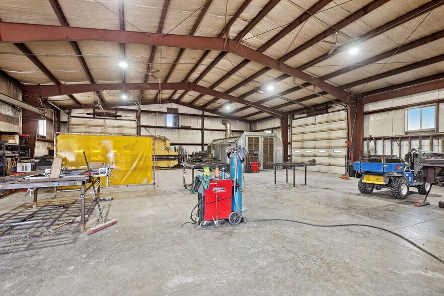 More Photos Of 34830 E Post Creek Rd, Saint Ignatius Manufacturing For Sale