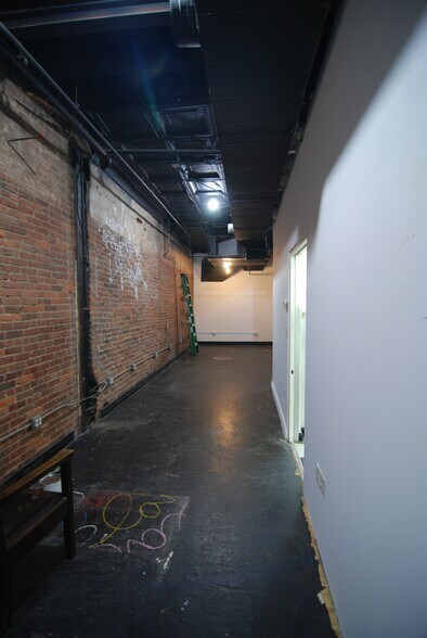 More Photos Of 19 Essex St, New York Storefront Retail Residential For Lease