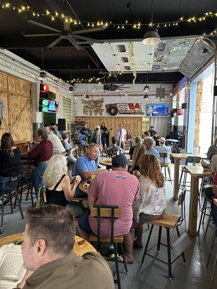 More Photos Of 2977 Vt Route 100, Jacksonville Restaurant For Lease