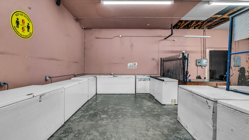 More Photos Of 909 53rd Ave, Oakland Warehouse For Sale