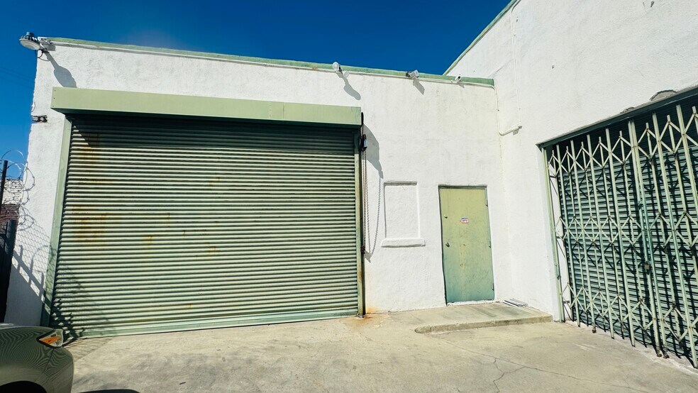 More Photos Of 365-369 S Central Ave, Los Angeles Warehouse For Lease