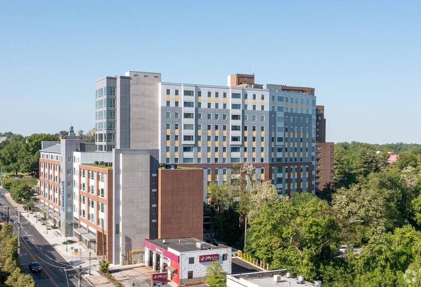 More Photos Of 101 York Rd, Towson Apartments For Lease