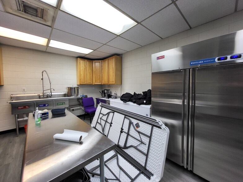 More Photos Of 1600 Agape Way, Decatur Specialty For Sale