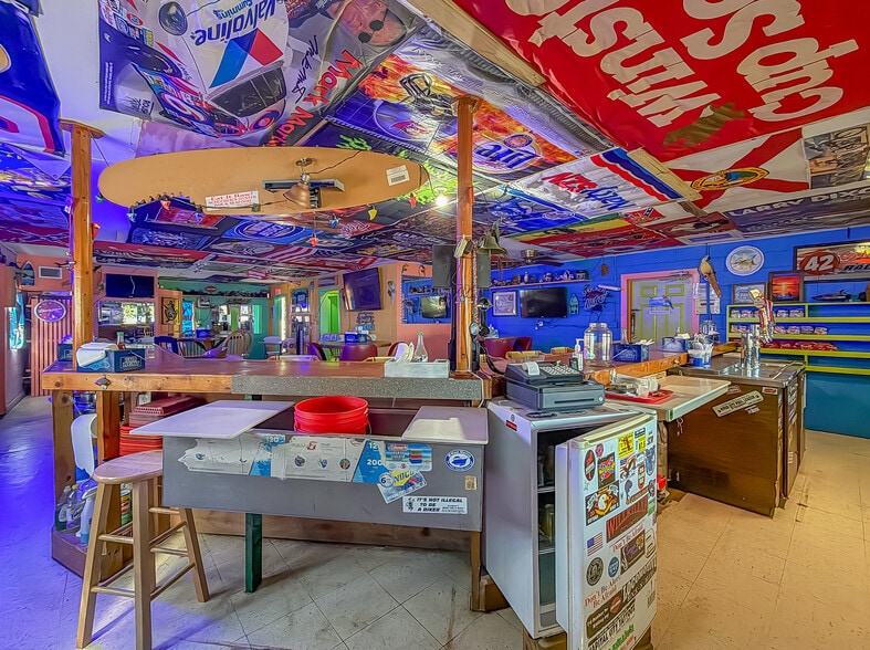 More Photos Of 4806 Jackson Cove Rd, Tallahassee Restaurant For Sale