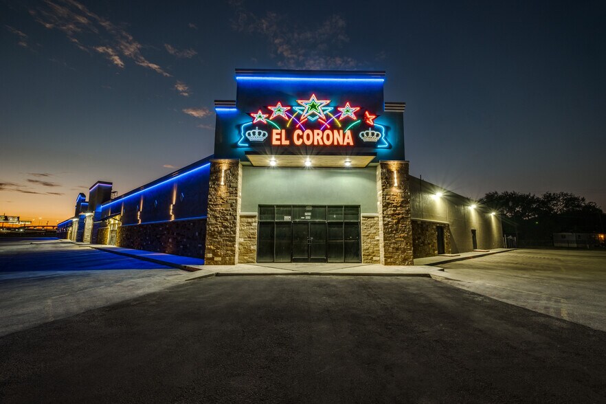 More Photos Of 7535 W US Highway 90, San Antonio Unknown For Lease