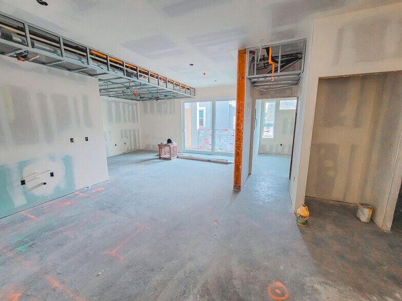 More Photos Of 319 N Westlake Ave, Los Angeles Apartments For Sale