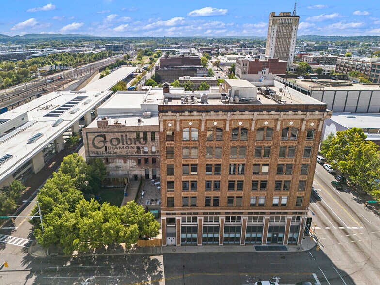 More Photos Of 1827 1st Ave N, Birmingham Apartments For Lease