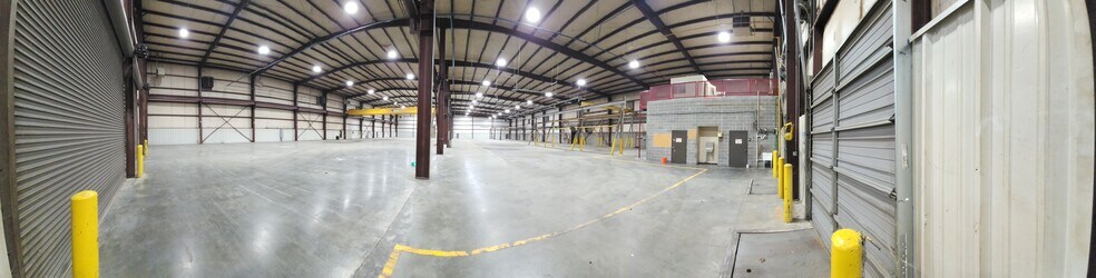 More Photos Of 87 Volunteer Ct, Manchester Manufacturing For Lease