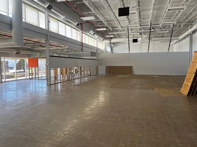 More Photos Of 145 Cane Creek Industrial Park Rd, Fletcher Warehouse For Lease