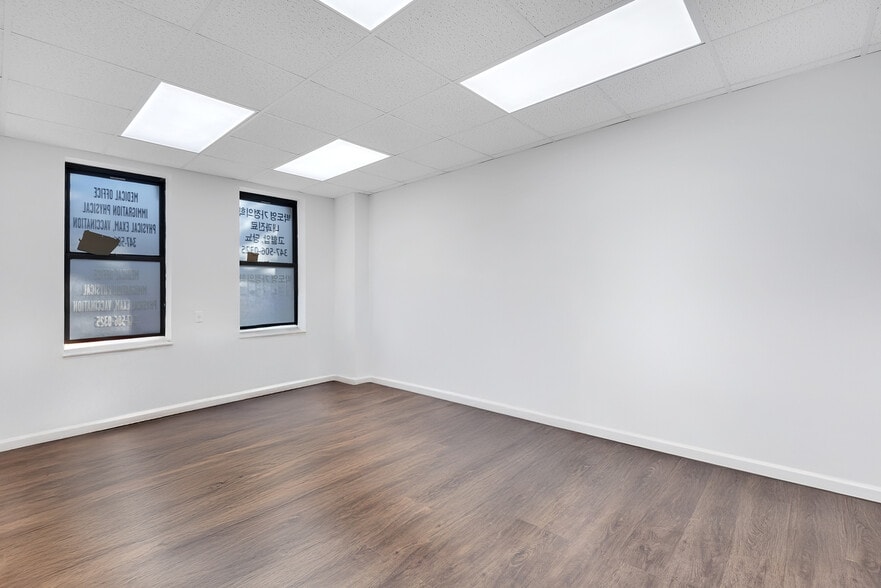 More Photos Of 148-09 Northern Blvd, Flushing Apartments For Lease