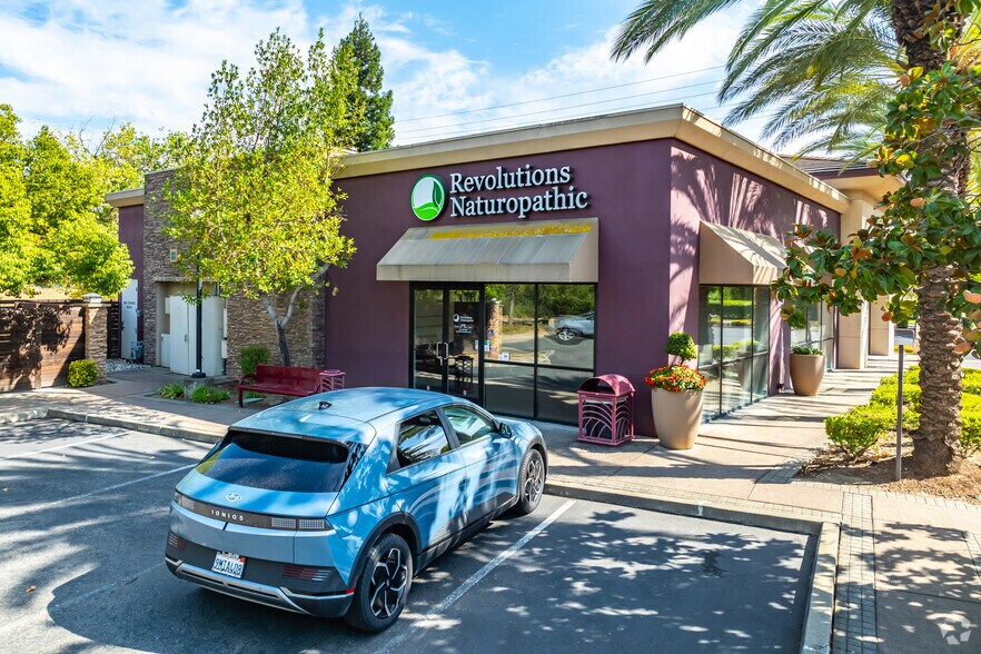More Photos Of 230 Blue Ravine Rd, Folsom Office For Lease