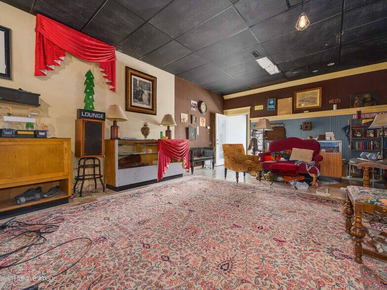 More Photos Of 5924-5926 W Lawrence Ave, Chicago Storefront For Lease