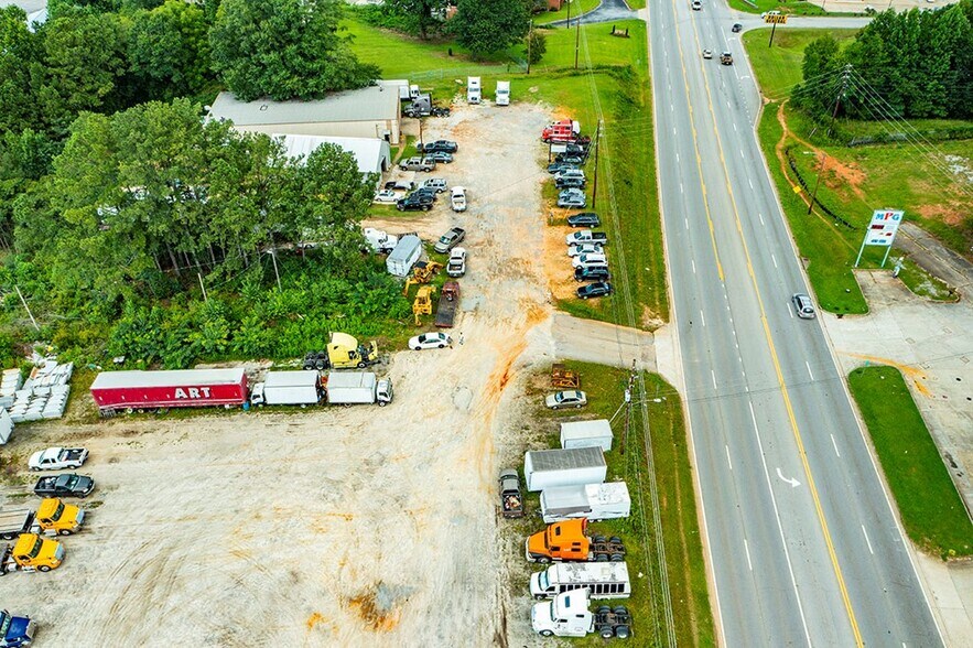 More Photos Of 925 N Park St, Carrollton Land For Lease