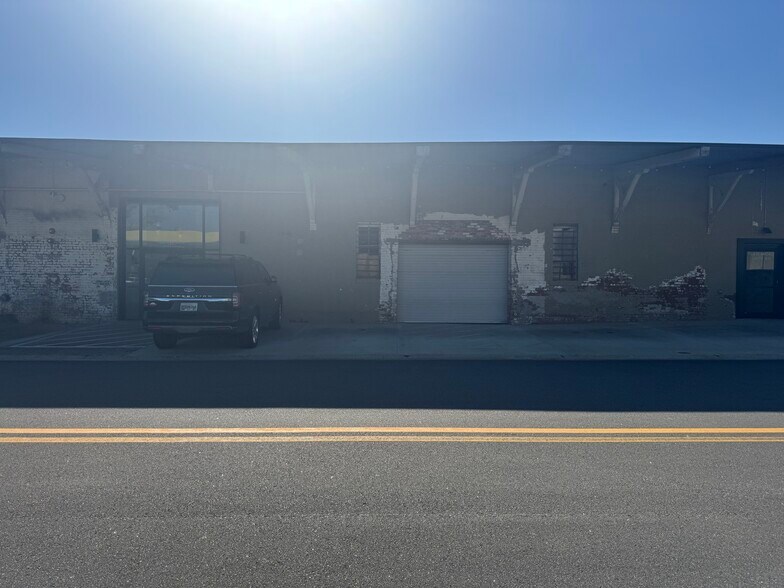 More Photos Of 503 N Broad St, Bainbridge Light Manufacturing For Lease