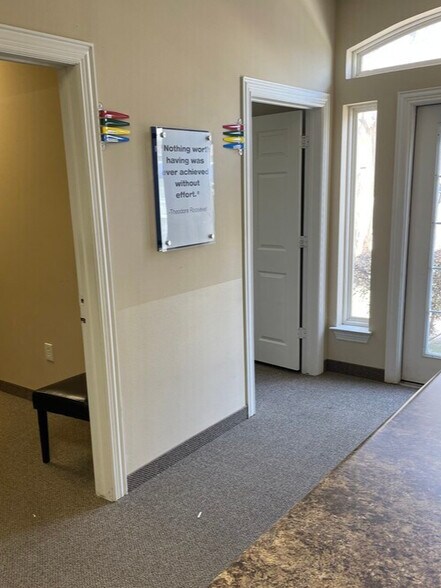 More Photos Of 3121 Cross Timbers Rd, Flower Mound Office For Lease