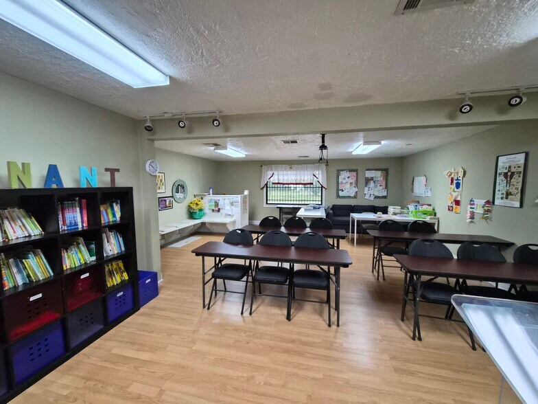 More Photos Of 1221 Dewey St, Houston Specialty For Sale