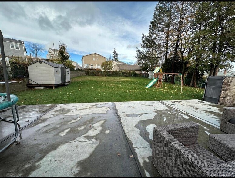 More Photos Of 63 Page Ave, Yonkers Land For Sale