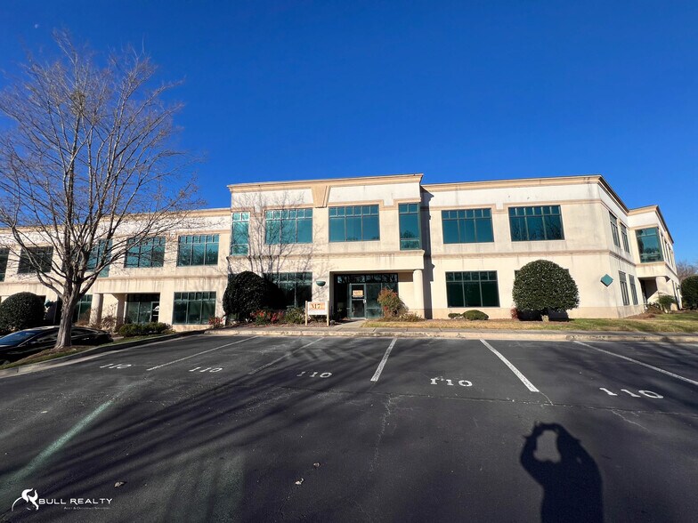 More Photos Of 1690 Roberts Blvd, Kennesaw Warehouse For Sale