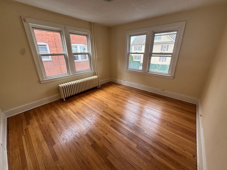 More Photos Of 689-699 Maple Ave, Hartford Apartments For Sale