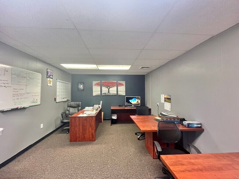 More Photos Of 4619 Auburn Blvd, Sacramento Freestanding For Lease