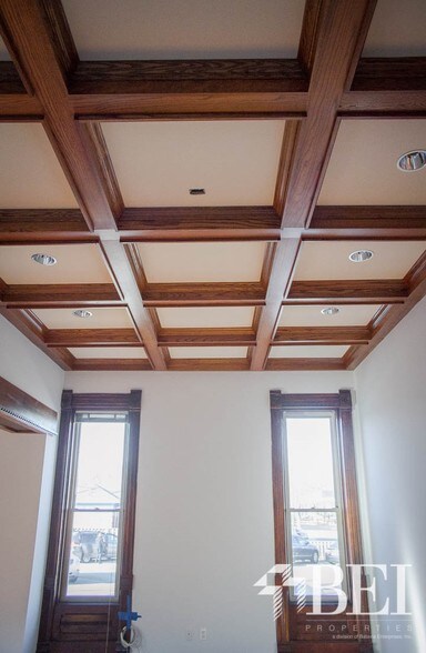 More Photos Of 11 N Batavia Ave, Batavia Office For Sale