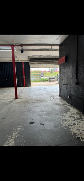 More Photos Of 6565 Vine Ct, Denver Warehouse For Lease