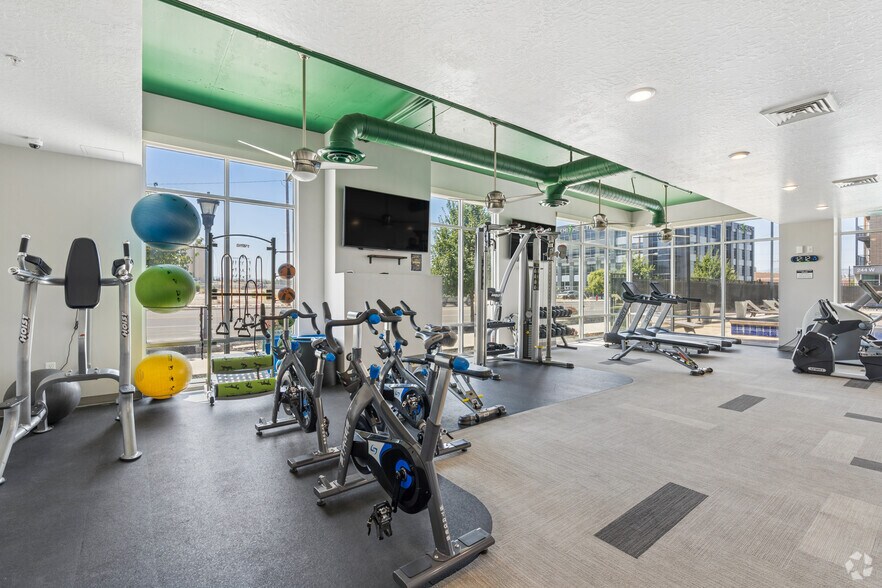 More Photos Of 196 W Vine St, Murray Apartments For Lease