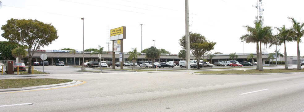 More Photos Of 12029-12083 SW 117th Ave, Miami Unknown For Lease