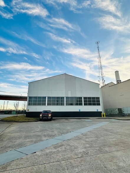 More Photos Of 263 Decatur St SE, Atlanta Warehouse For Sale