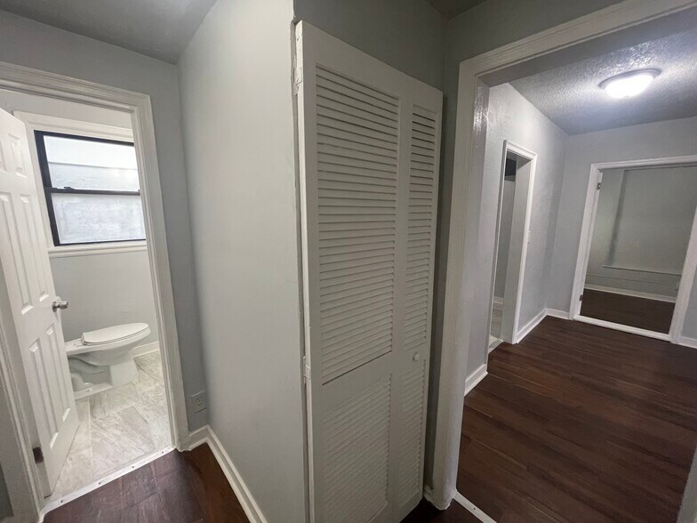 More Photos Of 619 Linwood Ave, Jacksonville Specialty For Sale