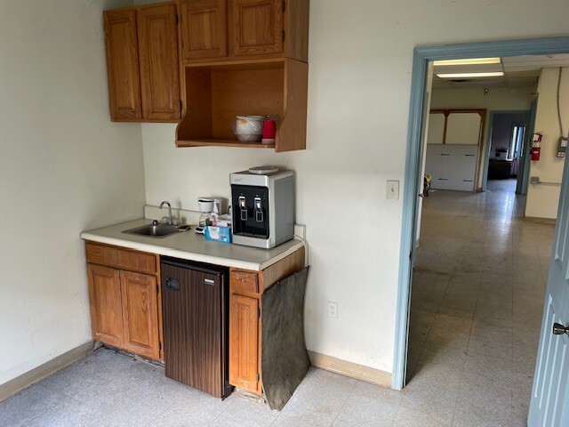 More Photos Of 1795 Stout Dr, Warminster Warehouse For Lease