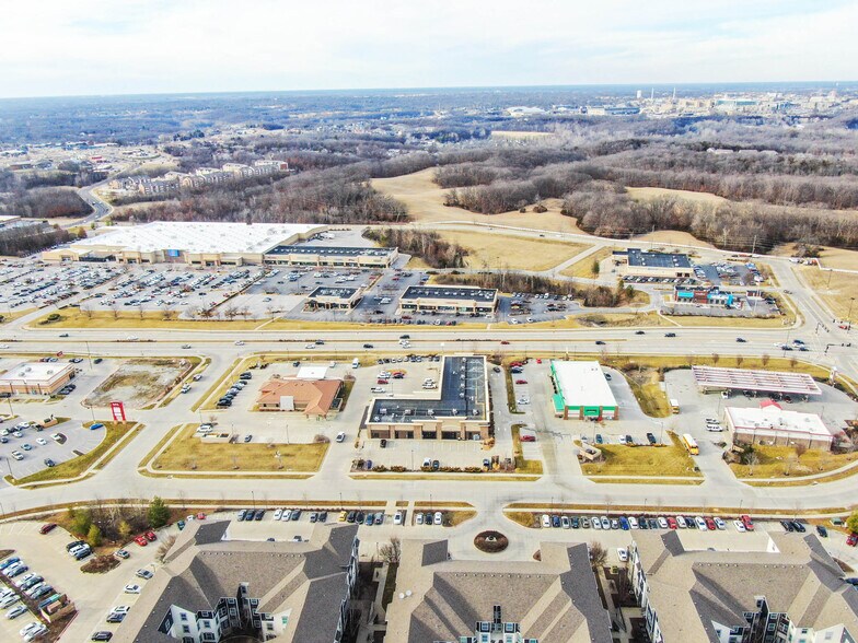 More Photos Of 1413 Grindstone Plaza Dr, Columbia General Retail For Sale