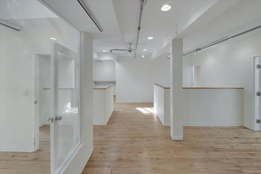 More Photos Of 2525 Main St, Santa Monica Office For Lease