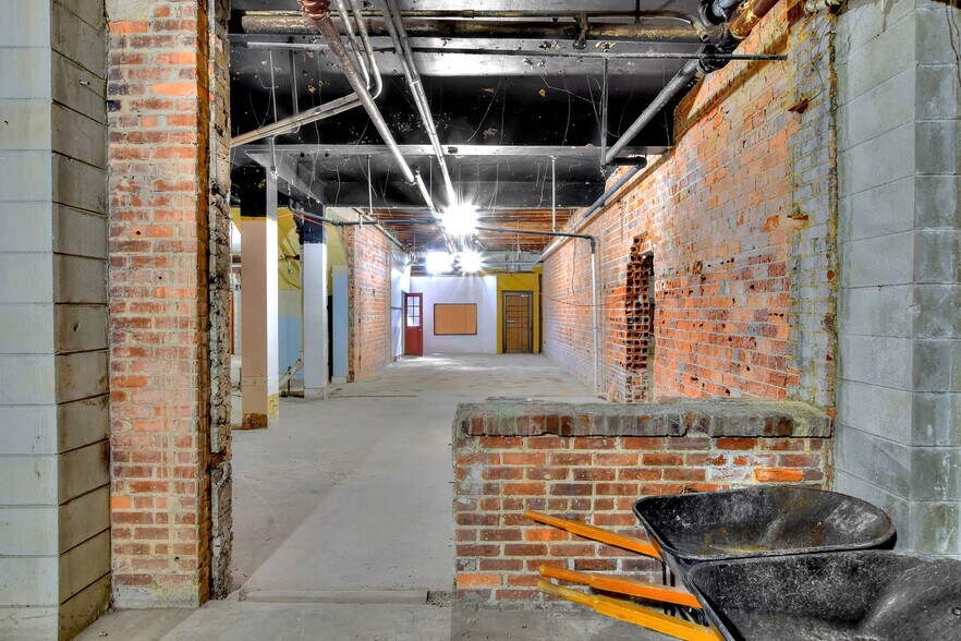 More Photos Of 206 Pilaklakaha Ave, Auburndale Apartments For Sale