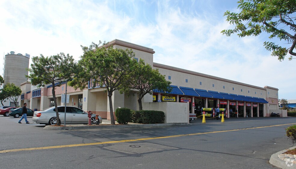 Primary Photo Of 30057-30081 Industrial Pky SW, Union City Unknown For Lease