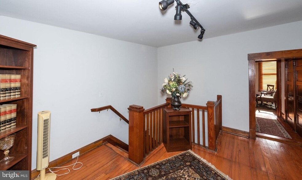 More Photos Of 233 W Patrick St, Frederick Office For Sale